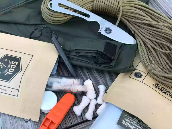 5col Survival Supply provides top quality wilderness emergency gear, including parachute cord, tinder, water storage and treatment products, knives, tarps, whistles, mirrors, and more.