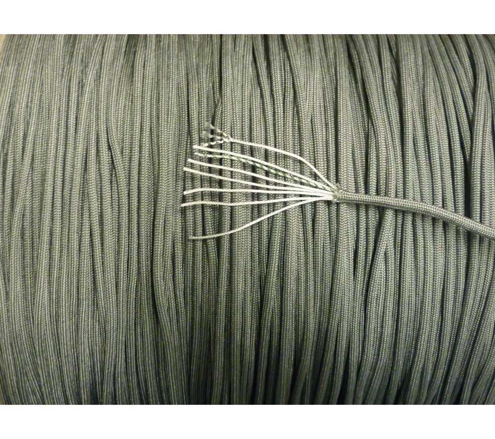 Type 3 Parachute Chord in foliage green.