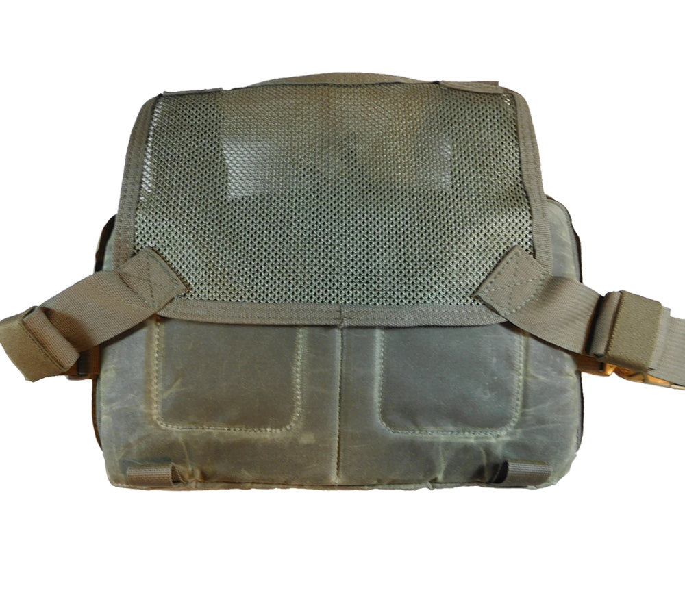 Field Olive waxed canvas Kit Bag from HPG.